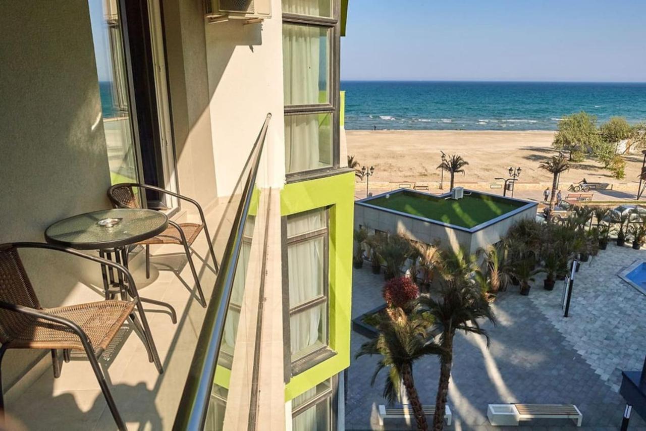 Blue Apartment In Spa N Pool Beach Resort Năvodari Exterior foto