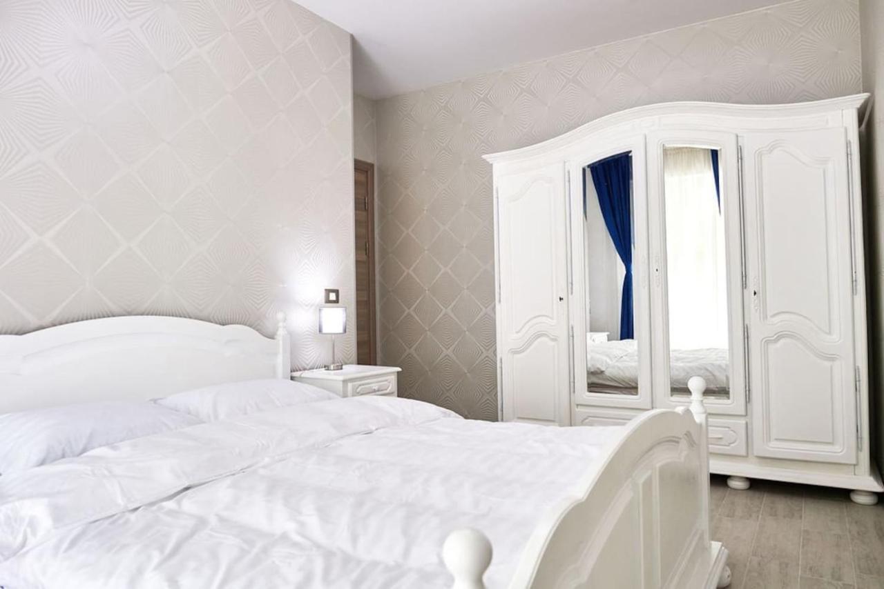 Blue Apartment In Spa N Pool Beach Resort Năvodari Exterior foto
